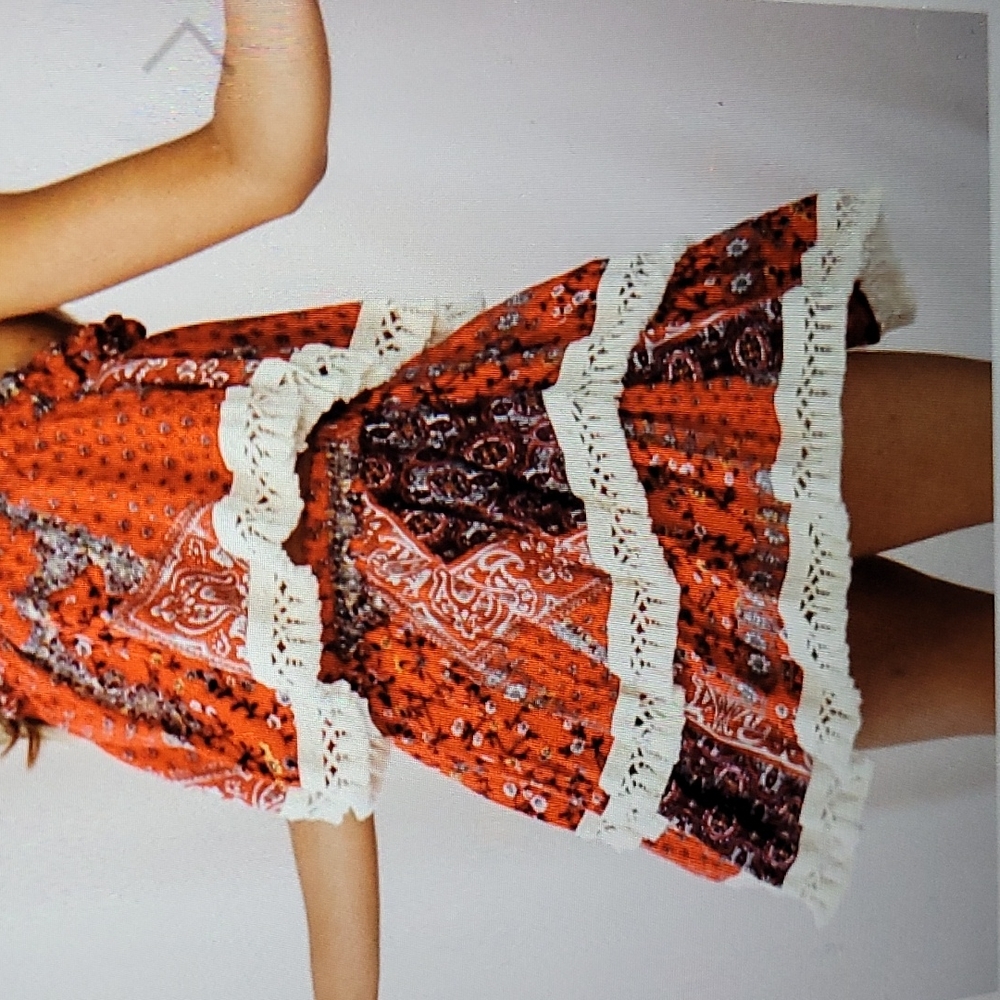 Indikah Tassel  Floral Mini Skirt